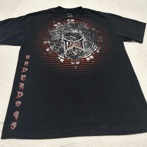 Y2K black tap out short sleeve good condition